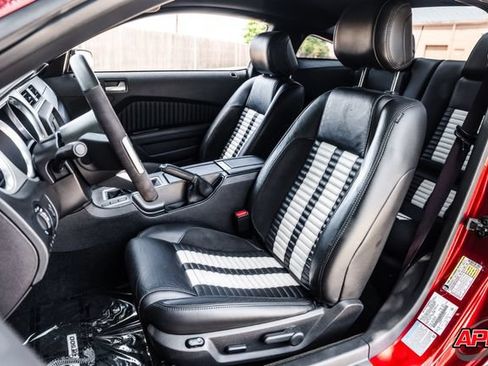 Used 2014 Ford Mustang Shelby GT500 w/ Equipment Group 821A RWD image 4