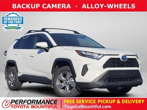 Used 2024 Toyota RAV4 XLE w/ Weather Package image 1