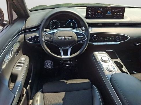 Used 2024 Genesis GV70 2.5T w/ Sport Prestige Package AWD/4WD image 13