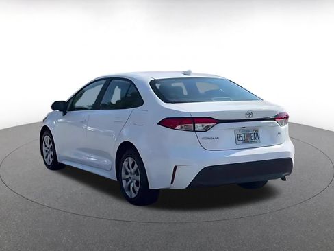 Used 2023 Toyota Corolla LE FWD image 11