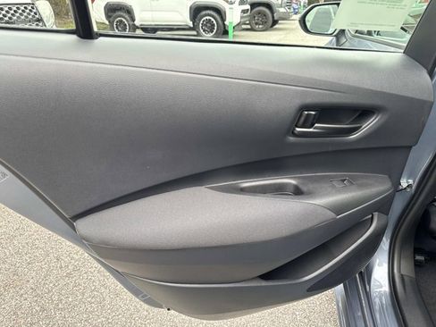 Certified 2025 Toyota Corolla LE image 12