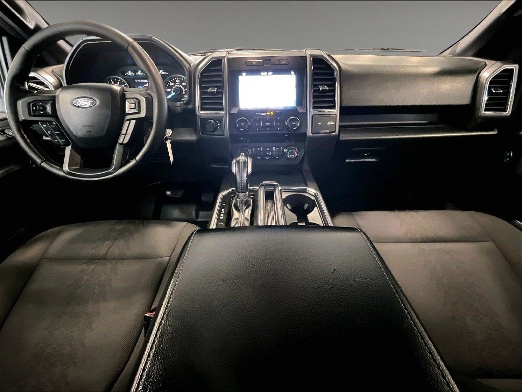 Used 2018 Ford F150 XLT w/ Equipment Group 302A Luxury AWD/4WD image 21
