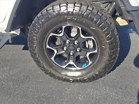 Used 2021 Jeep Wrangler Unlimited Rubicon 4xe w/ Steel Bumper Group image 12