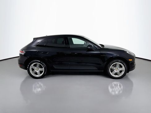 Certified 2021 Porsche Macan AWD/4WD image 8