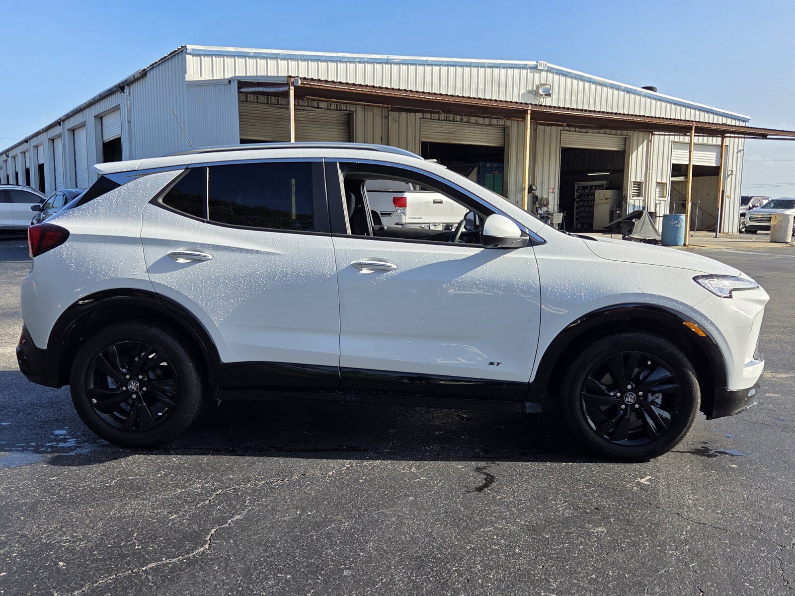 Used 2026 Buick Encore GX Sport Touring w/ Advanced Technology Package FWD image 6