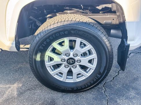 Certified 2024 Toyota Tacoma SR5 image 12