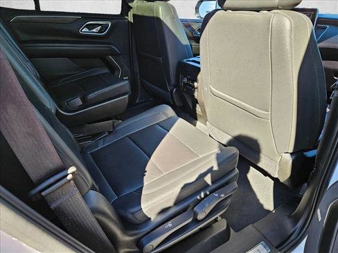 Used 2021 Chevrolet Tahoe Z71 image 19