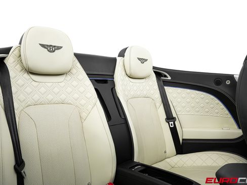 Used 2021 Bentley Continental GT Mulliner AWD/4WD image 37