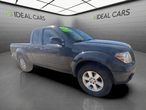Used 2010 Nissan Frontier SE w/ SE Value Truck Pkg RWD image 3