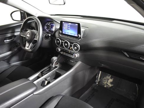 Certified 2025 Nissan Sentra SV image 37