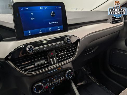 Used 2022 Ford Escape SE w/ SE Sport Appearance Package AWD/4WD image 12