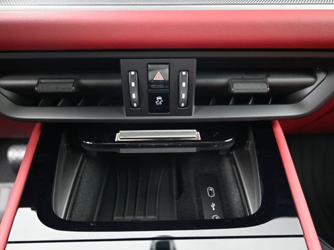 New 2026 Porsche Cayenne E-Hybrid image 24