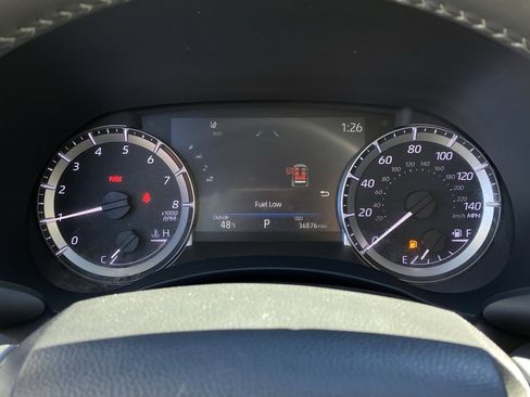 Used 2023 Toyota Highlander XLE image 15