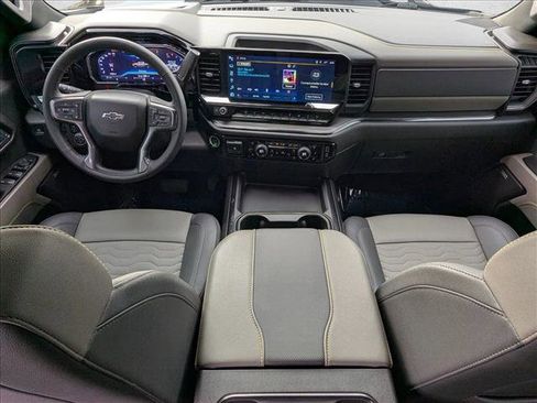 Used 2024 Chevrolet Silverado 2500 ZR2 image 20