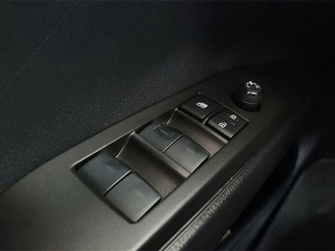 Used 2022 Toyota Camry SE image 20