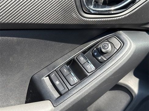 New 2025 Subaru Crosstrek 2.5i Limited image 24