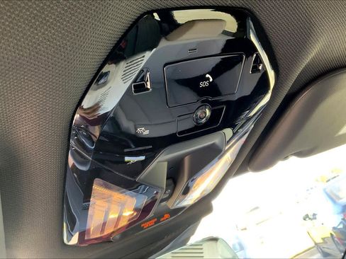 New 2026 BMW X3 xDrive30 w/ Premium Package image 17