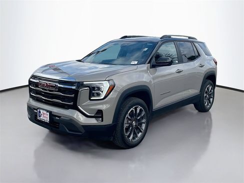 Certified 2026 GMC Terrain Elevation w/ Elevation Premium Package image 3