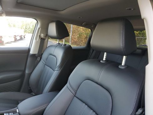 New 2027 Honda HR-V EX-L image 14