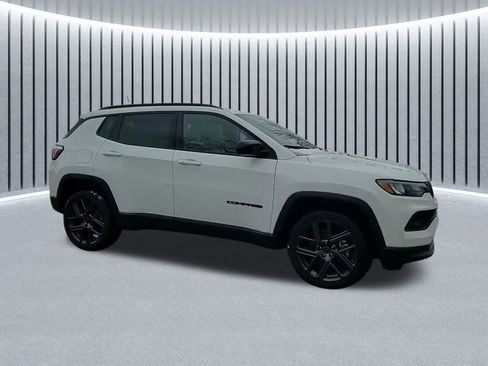 New 2026 Jeep Compass Latitude w/ Sun and Sound Group image 4