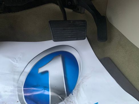 Used 2016 GMC Yukon XL Denali w/ Open Road Package image 15