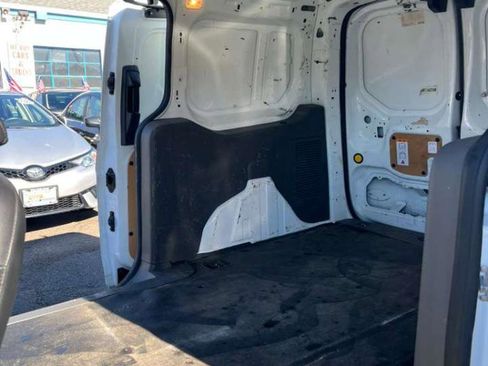 Used 2019 Ford Transit Connect XL image 24