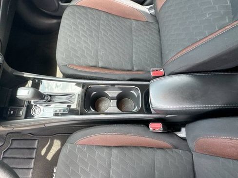 Used 2024 Nissan Kicks SR FWD image 21