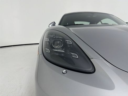 Certified 2024 Porsche 718 Cayman RWD image 28