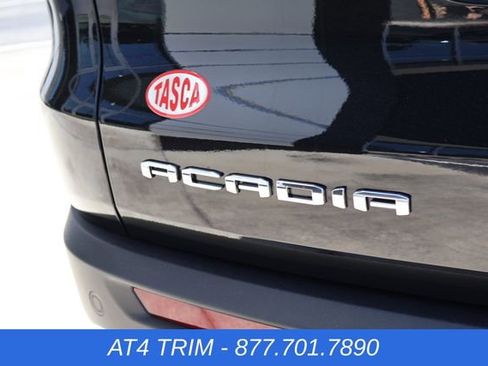 New 2026 GMC Acadia AT4 w/ Luxury Package AWD/4WD image 8