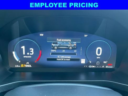 New 2026 Ford Explorer Active w/ Active Comfort Package AWD/4WD image 2