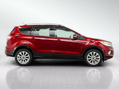 Used 2017 Ford Escape Titanium AWD/4WD image 6