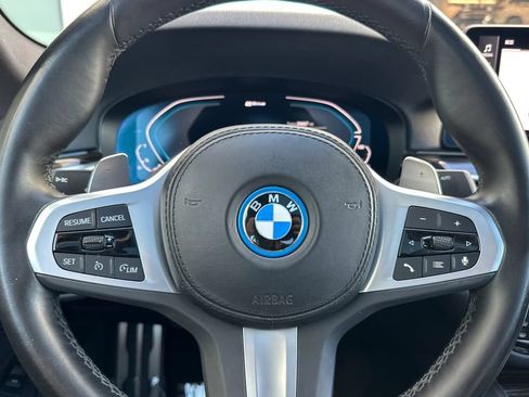 Used 2023 BMW 530e w/ M Sport Package RWD image 26