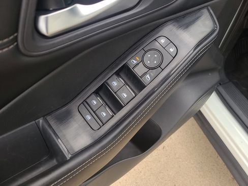Certified 2023 Nissan Rogue SV w/ SV Premium B Package FWD image 19