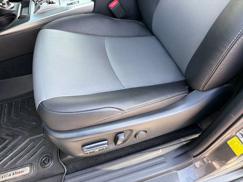 Used 2022 Toyota 4Runner SR5 Premium AWD/4WD image 20