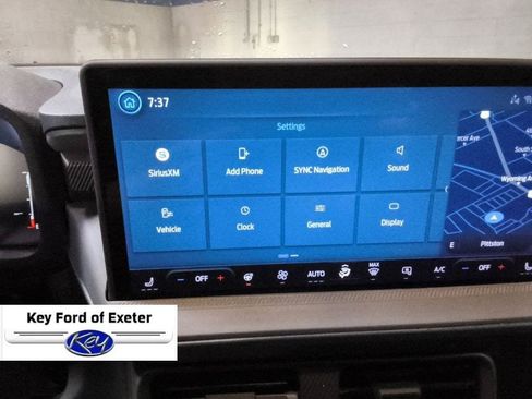 Used 2025 Ford Maverick Lariat w/ Black Appearance Package AWD/4WD image 40