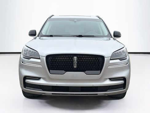 Used 2024 Lincoln Aviator Reserve w/ Jet Package AWD/4WD image 2