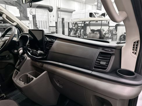 Used 2023 Ford Transit 350 XLT image 25