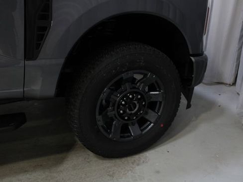 New 2026 Ford F250 4x4 Crew Cab Super Duty image 27