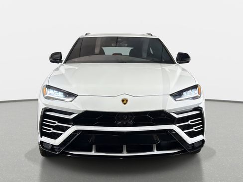 Used 2019 Lamborghini Urus AWD/4WD image 8