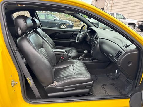 Used 2004 Chevrolet Monte Carlo SS w/ Preferred Equipment Group FWD image 11