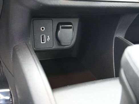 Used 2025 Nissan Versa S w/ Trunk Package image 21