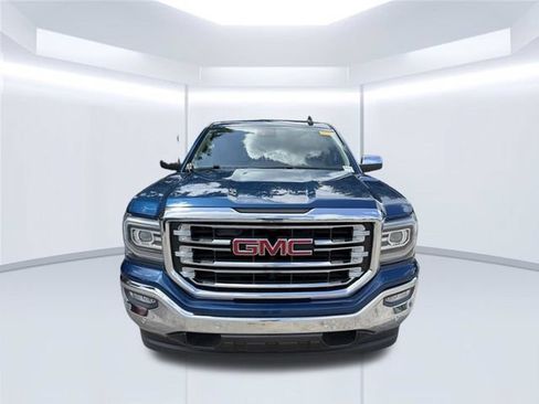 Used 2018 GMC Sierra 1500 SLT w/ Enhanced Driver Alert Package RWD image 2