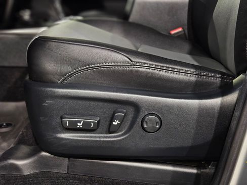 Certified 2022 Toyota 4Runner SR5 Premium image 23