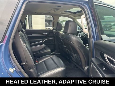 Used 2025 Kia Telluride S FWD image 3