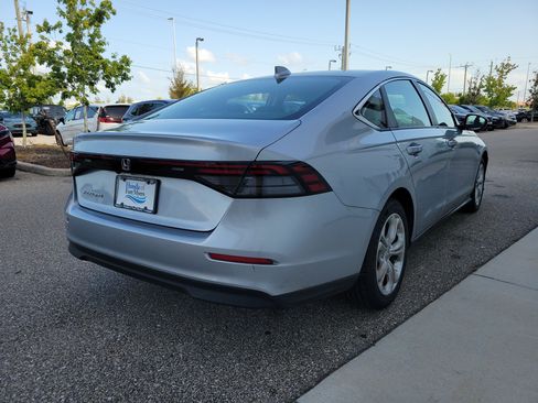 Used 2024 Honda Accord LX image 6