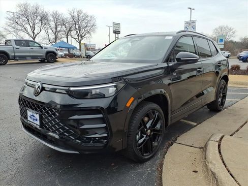 New 2026 Volkswagen Tiguan SE R-Line AWD/4WD image 3