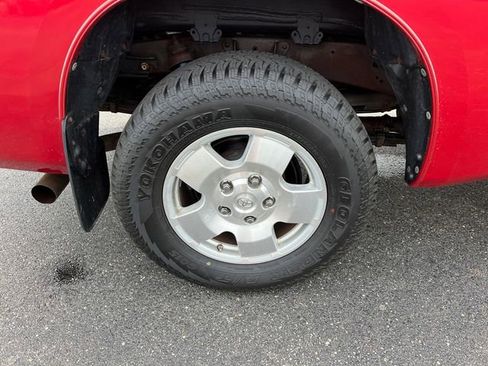 Used 2012 Toyota Tundra 2WD Double Cab w/ TRD Off-Road Pkg image 9