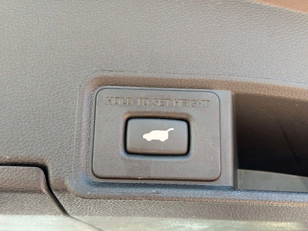 Certified 2024 Acura RDX w/ Technology Package AWD/4WD image 9