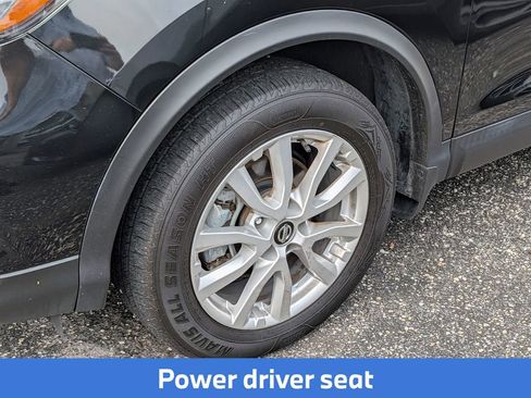 Used 2021 Nissan Rogue Sport SV FWD image 9