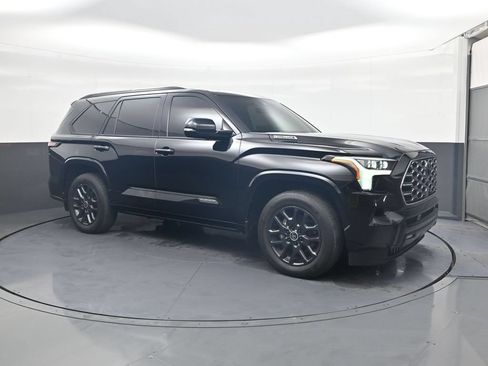 Used 2024 Toyota Sequoia Platinum AWD/4WD image 1